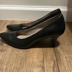 Rockport Heels  Adisense size 7 ROCKPORT